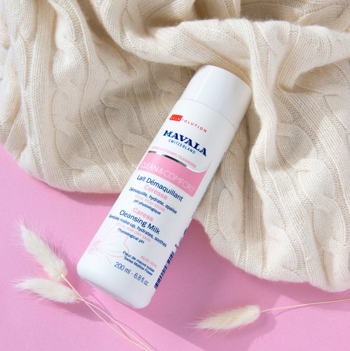 Clean & Comfort Caress Cleansing Milk