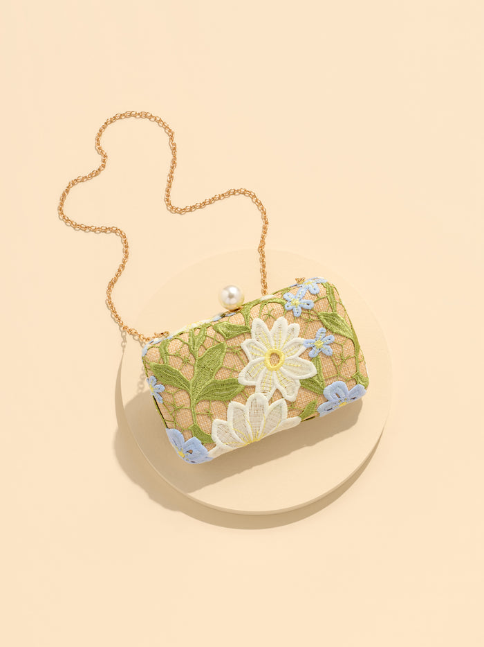 Shiraleah Talia Minaudière, Multi