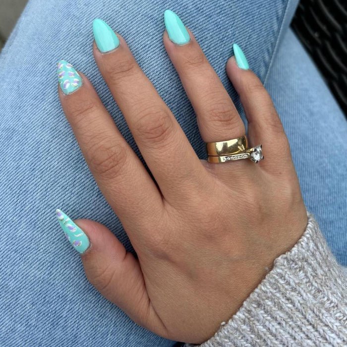 035 Minty Green Gel Polish