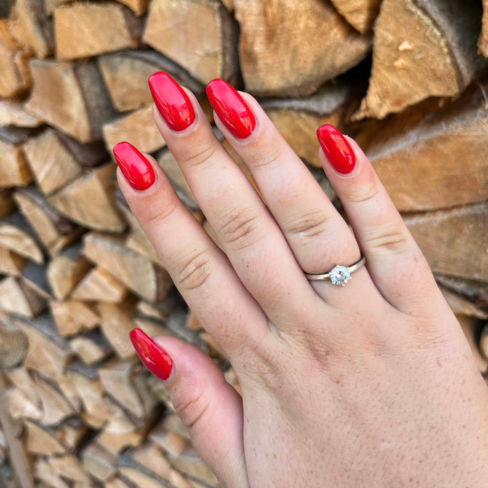 093 Ruby Red Gel Polish