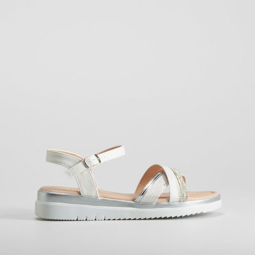 Sandalia de tiras brillo juvenil blanca OH GIRL