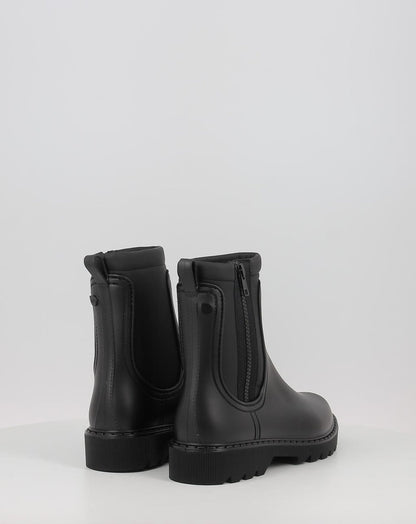 CHLOE ENGOMADO W10300