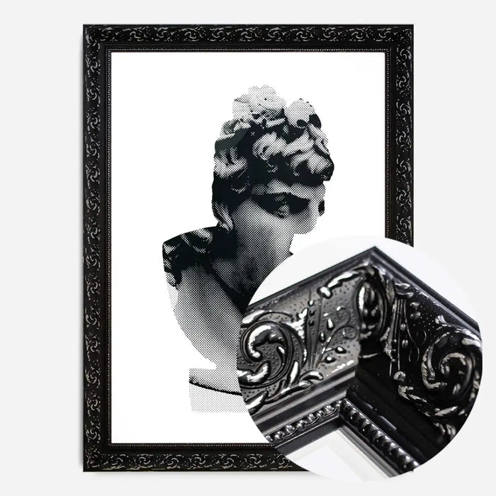 21x30cm | 8¼ x 11¾in / Black Ornate Frame