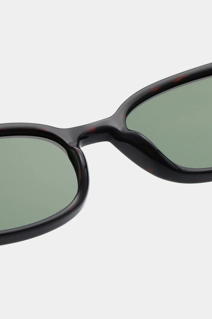 Charlie Sunglasses Demi Tortoise