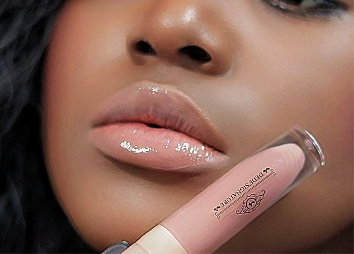 CHARM LIP GLOSS