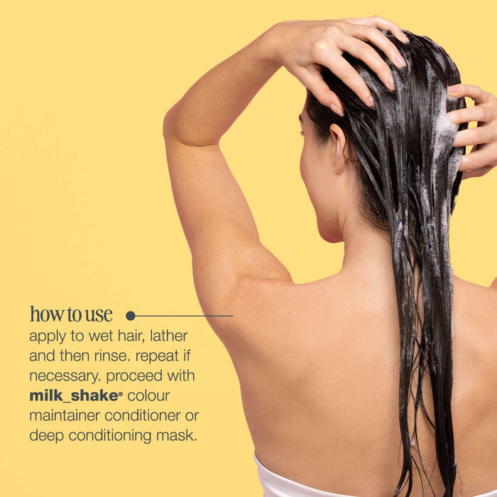 milk-shake-color-maintainer-shampoo-use-1