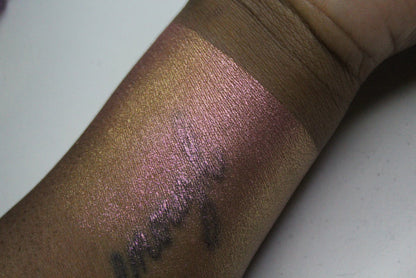 DAZZLING BRONZE HIGHLIGHTER [MAGNETIC PAN]