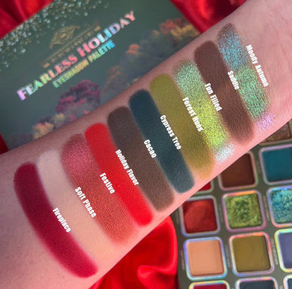 FEARLESS HOLIDAY PALETTE [MAGNETIC PANS]