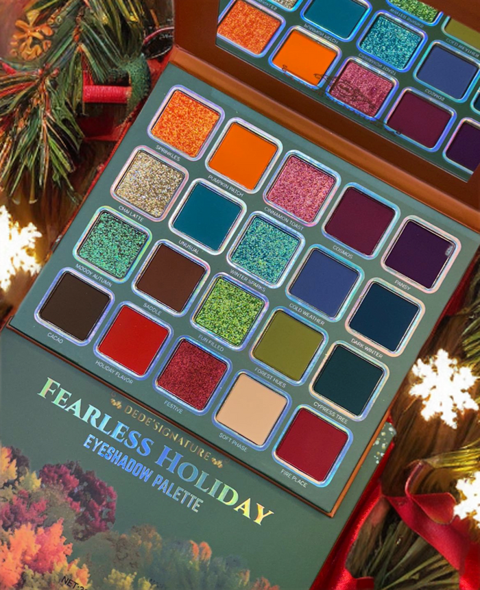FEARLESS HOLIDAY PALETTE [MAGNETIC PANS]