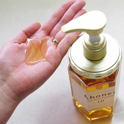 &honey Deep Moist Shampoo 1.0 Murasaki Comsetics. Texture shampoo