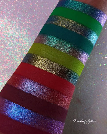 Jingle Bell Ruby Eyeshadow Palette (NON MAGNETIC)