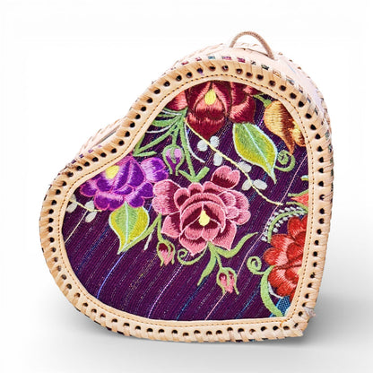 Leather Corazón Crossbody