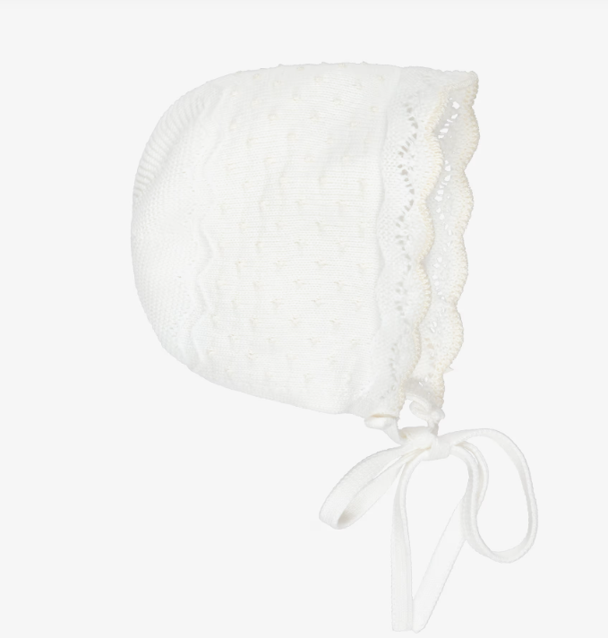 PAZ RODRIGUEZ Ivory Cotton Knit Baby Bonnet with Knot Stitch Detail