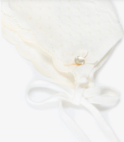 PAZ RODRIGUEZ Ivory Cotton Knit Baby Bonnet with Knot Stitch Detail