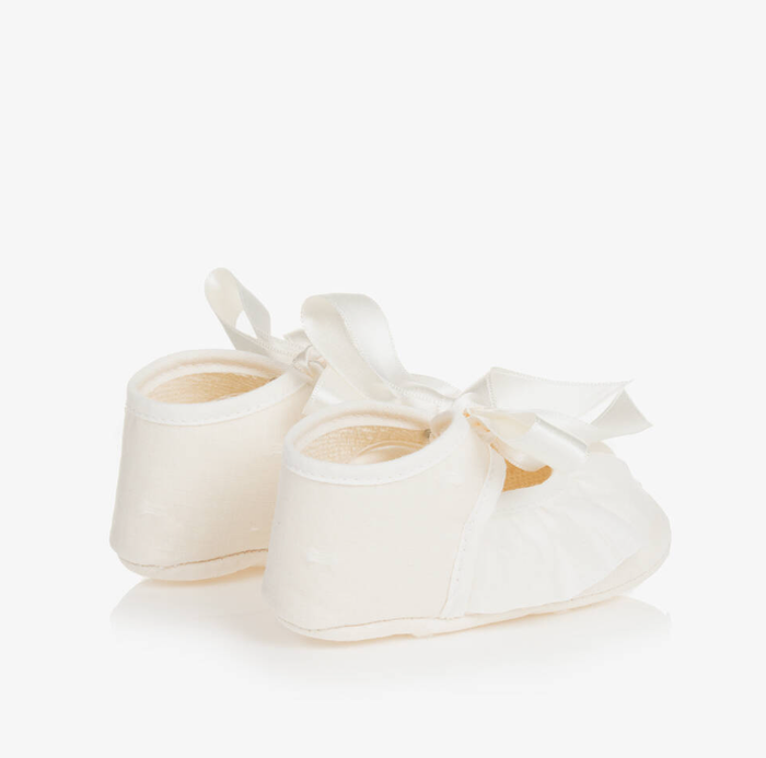 PAZ RODRIGUEZ Ivory Ruffle Baby Pre-Walkers