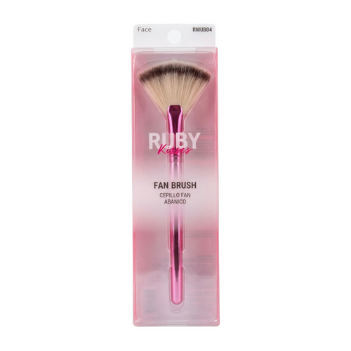 Ruby Kisses Fan Brush #RMUB04