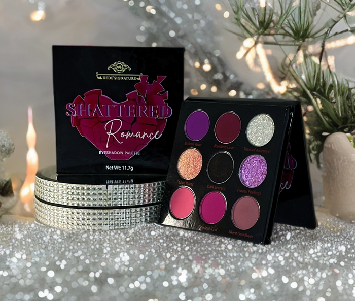 SHATTERED ROMANCE PALETTE [NON MAGNETIC]