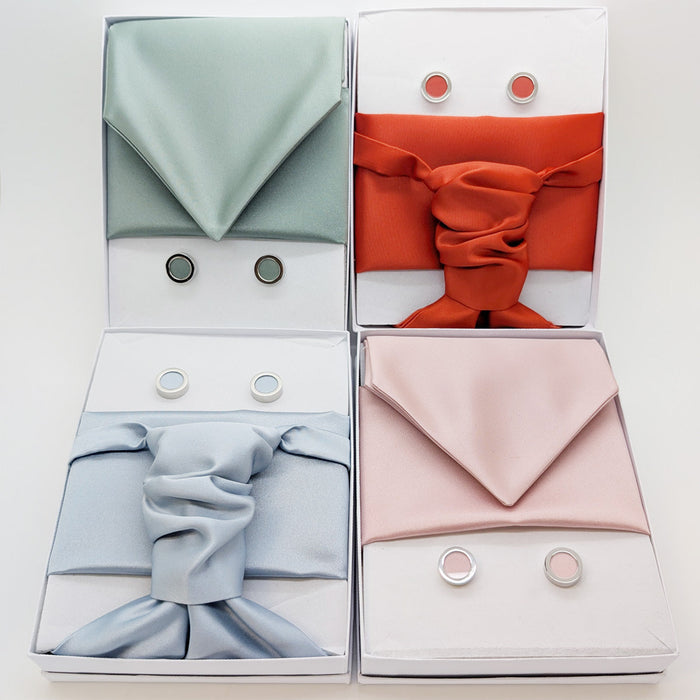 Snowdrop Ivory Wedding Cravat