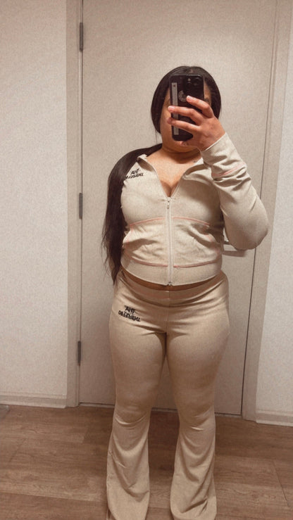 Thaflavordifferent Fitted Two Piece Set- Body Contour Fit