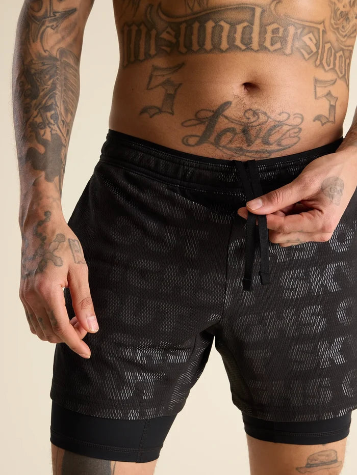 The Black Read All About Its 5.5" (Mesh Training Short) - Image 5 - Chubbies Shorts