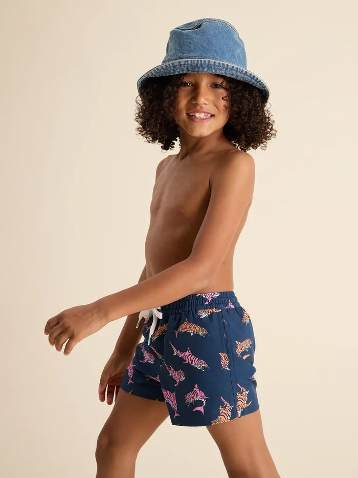 The King of the Seas (Boys Lined Classic Swim Trunk- Shorter) - Image 3 - Chubbies Shorts