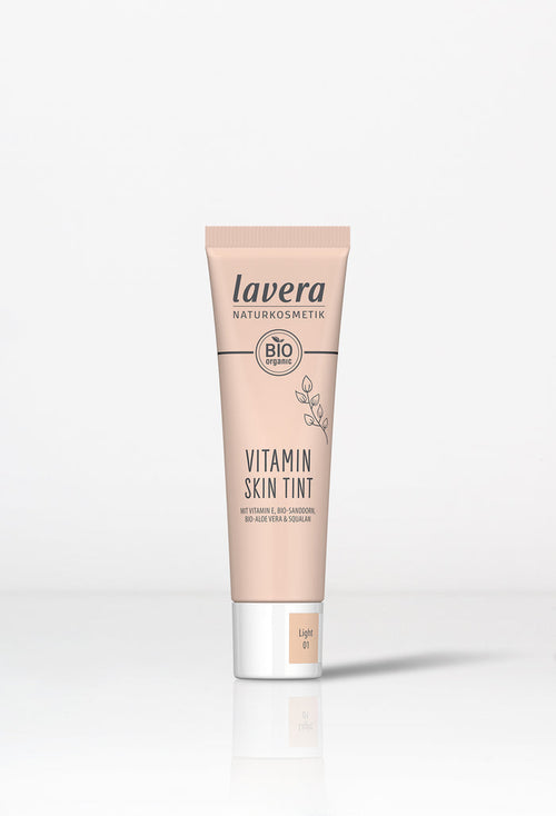 lavera Vitamin Skin Tint -Light 01-